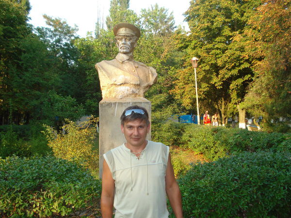 Александр Гуцаков