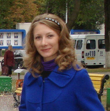 Елена Костяева