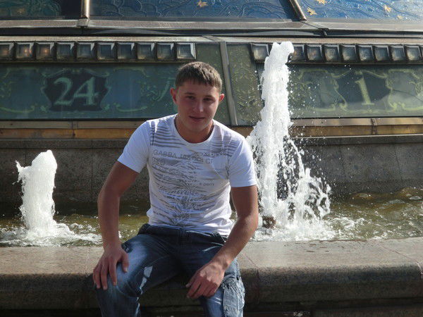 Дмитрий Коновалов