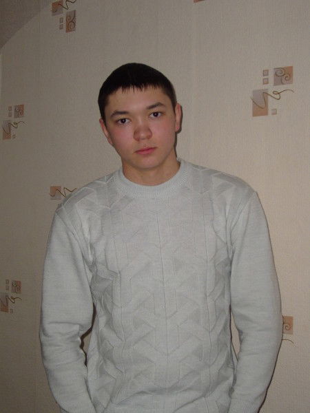 Андрей Шарипов