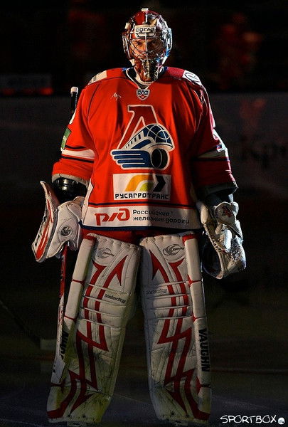 Антон Винокуров