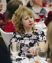 Елена Казакова