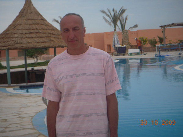 Александр Лебедев