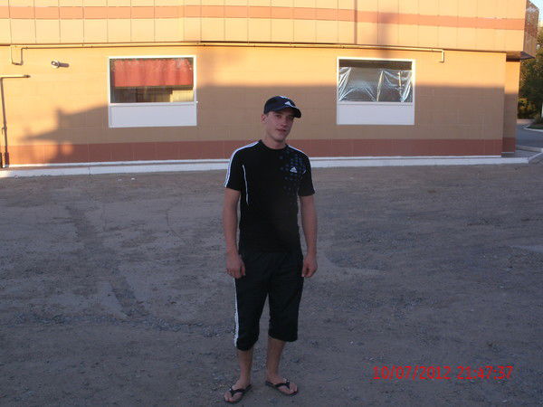 Валера Антонов