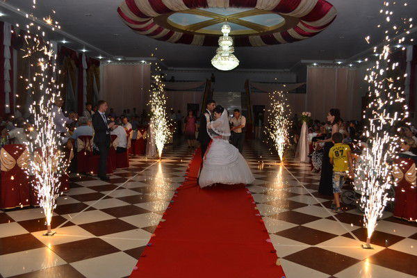 Микаэль Умаров