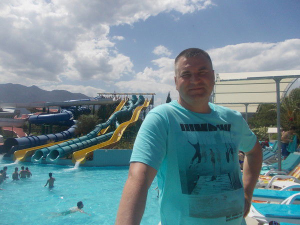 Владимир Николаенко