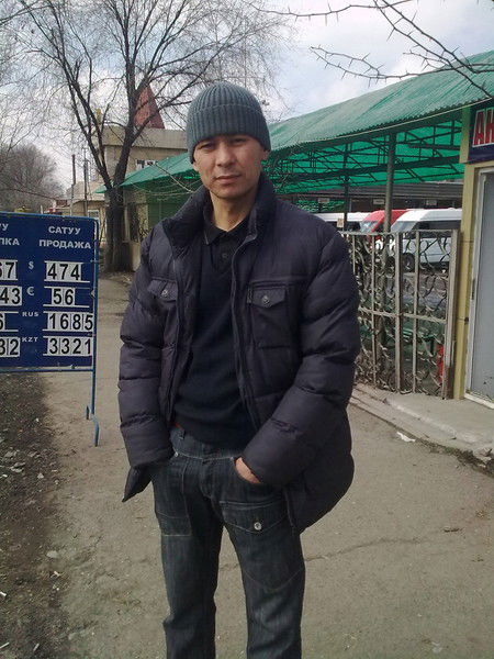 Низамбек Калекеев