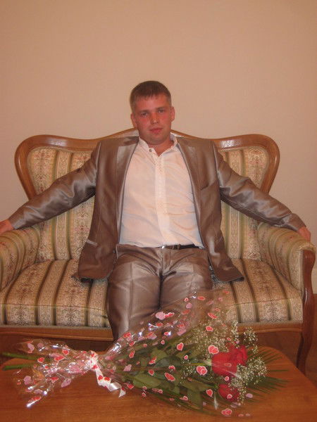 Максим Снигирёв