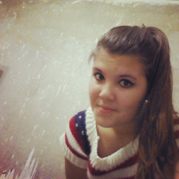 *анютка Королькова*