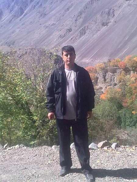 Хусрав Хамроев