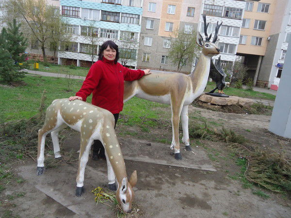 Лариса Риянова