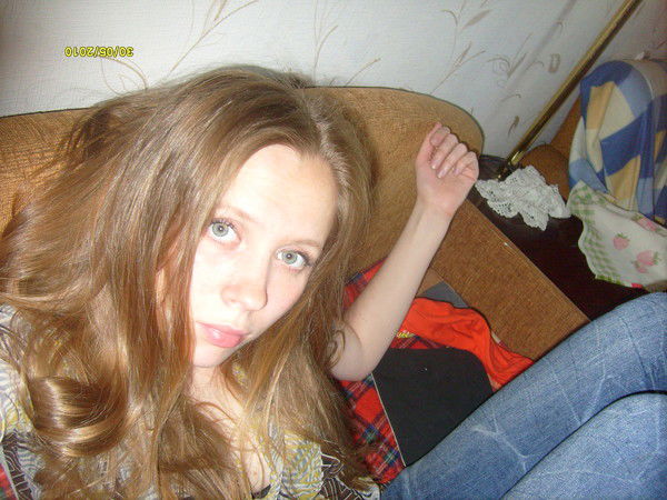 Анютка Нескажу