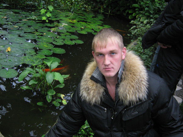 Денис Поклонов