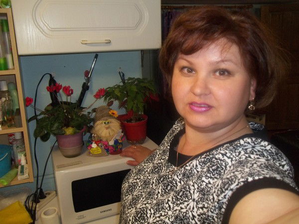 Елена Рахматова