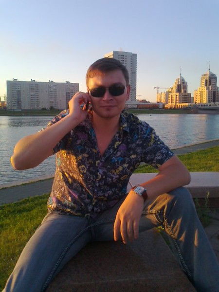 Александр Костырев