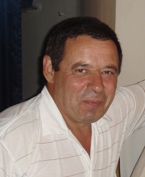 Рустам Ахметжанов