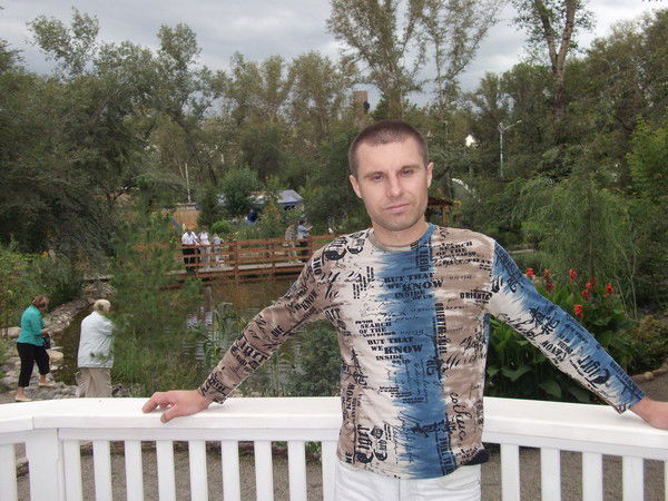 Андрей Воронов