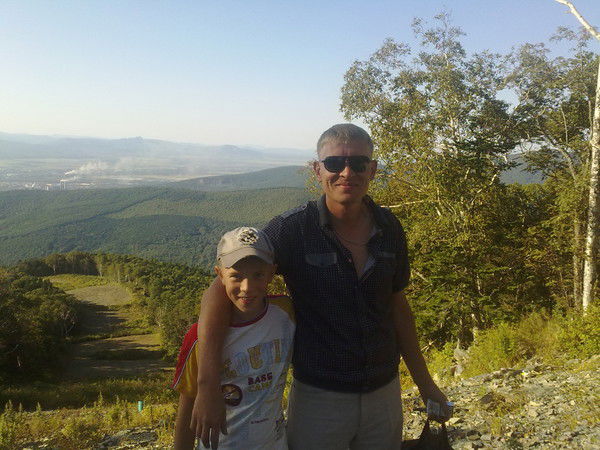 Андрей Андрей