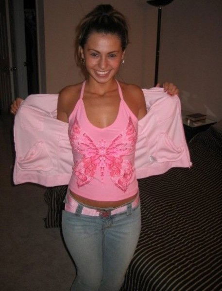 Вика Белова