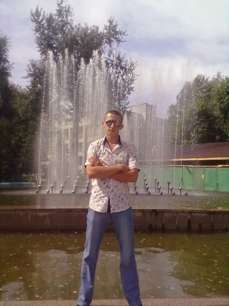 Влад Остапенко