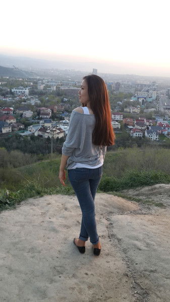 * Gulnur * * Moldabaeva *