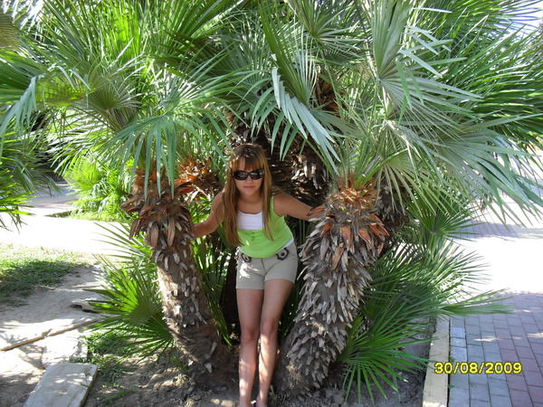 Катя Угринова