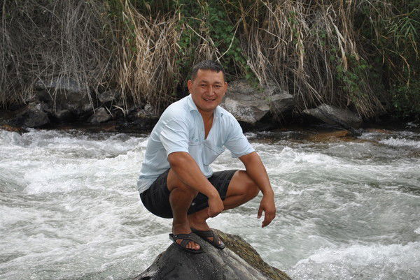 Алмаз Дуйшембиев