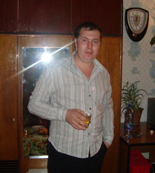 Владимир Ларин