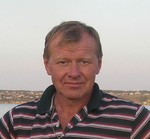 Борис Савельев