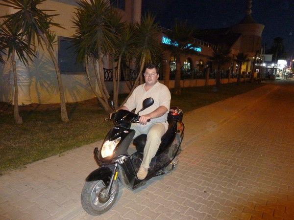 Александр Бондаренко