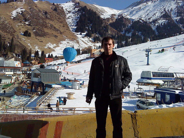 Владимир Михаилов