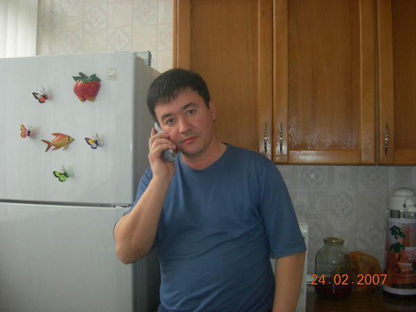 Равшан Тураханов