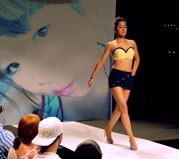 Beautiful_Nice_Girl Happy_Girl