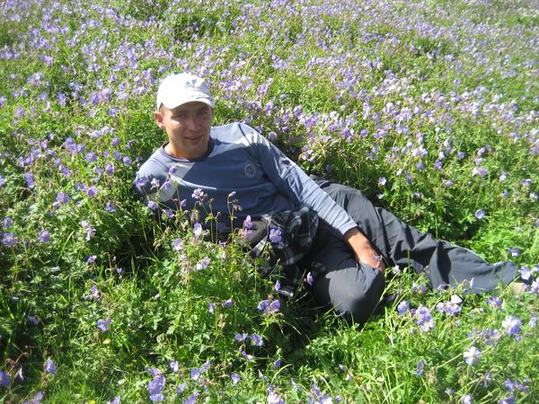 Артем Попов