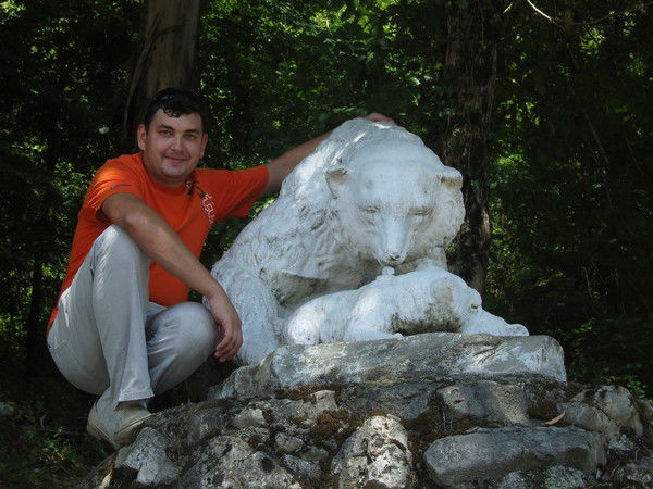 Виталя Столяров