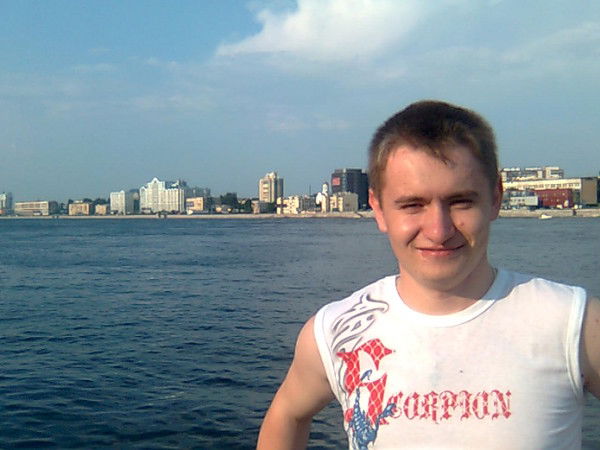 Анатолий Корнилов