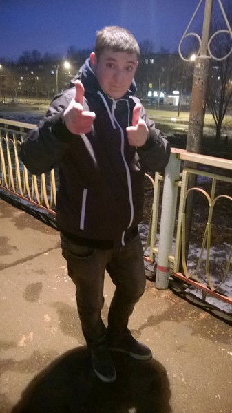 Антон Богомолов