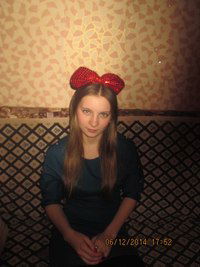 Анна Комарова