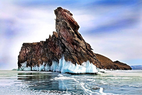 Антон Челноков