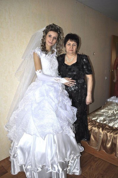 Нина Попова