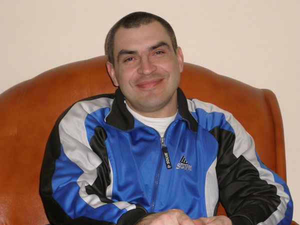 Олег Веселков