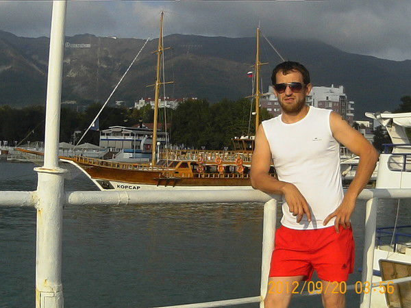 Ахмед Евлоев