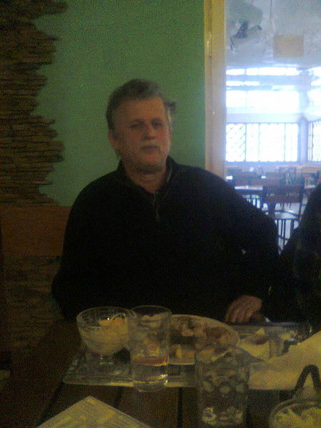 Виктор Лукасов