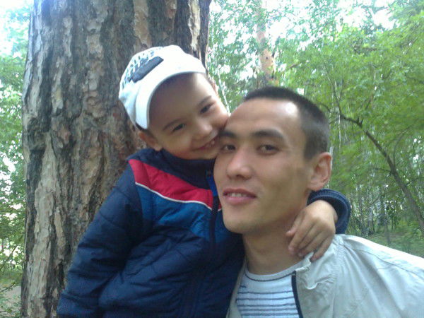 Фархат Ахметжанов