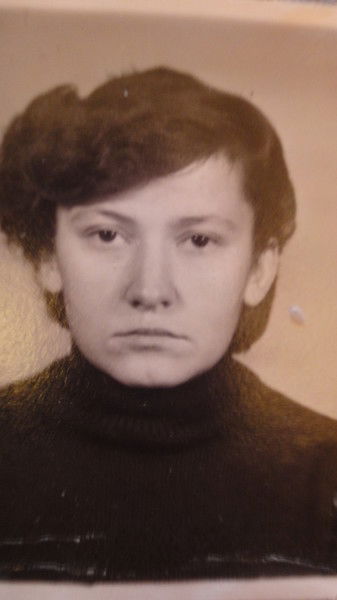 Тоня Глазова