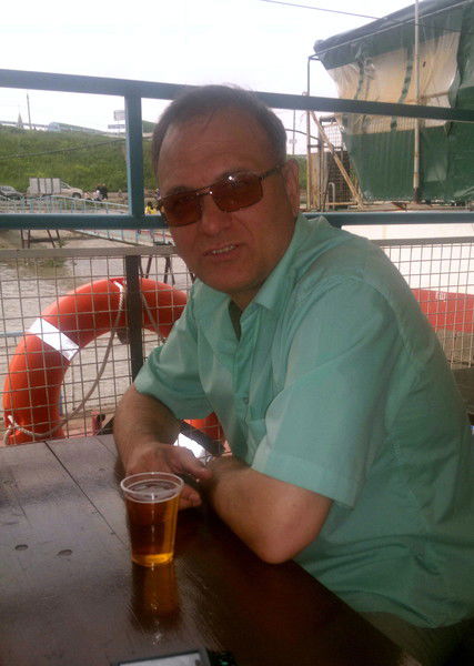 Влад. Иванов