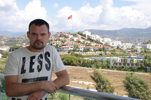 Роман Фонарев