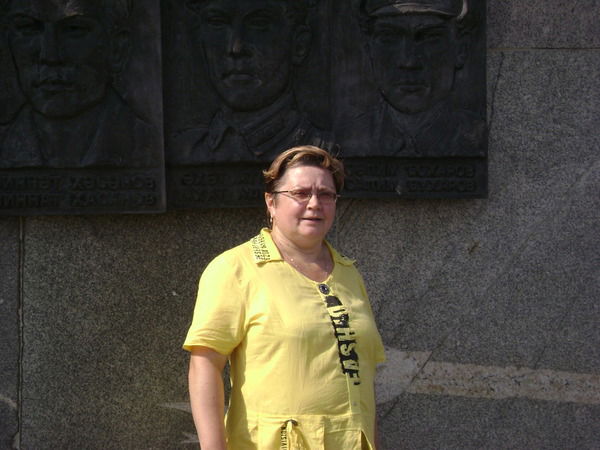 Надя Покудова