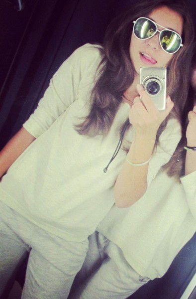 (* Машенька *)