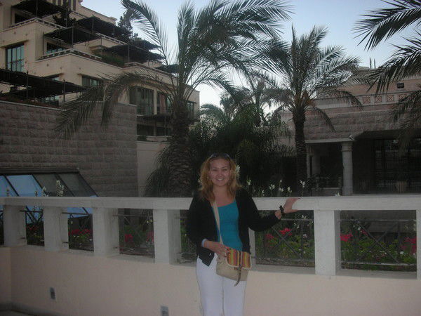 Неизвестно Неизвестно